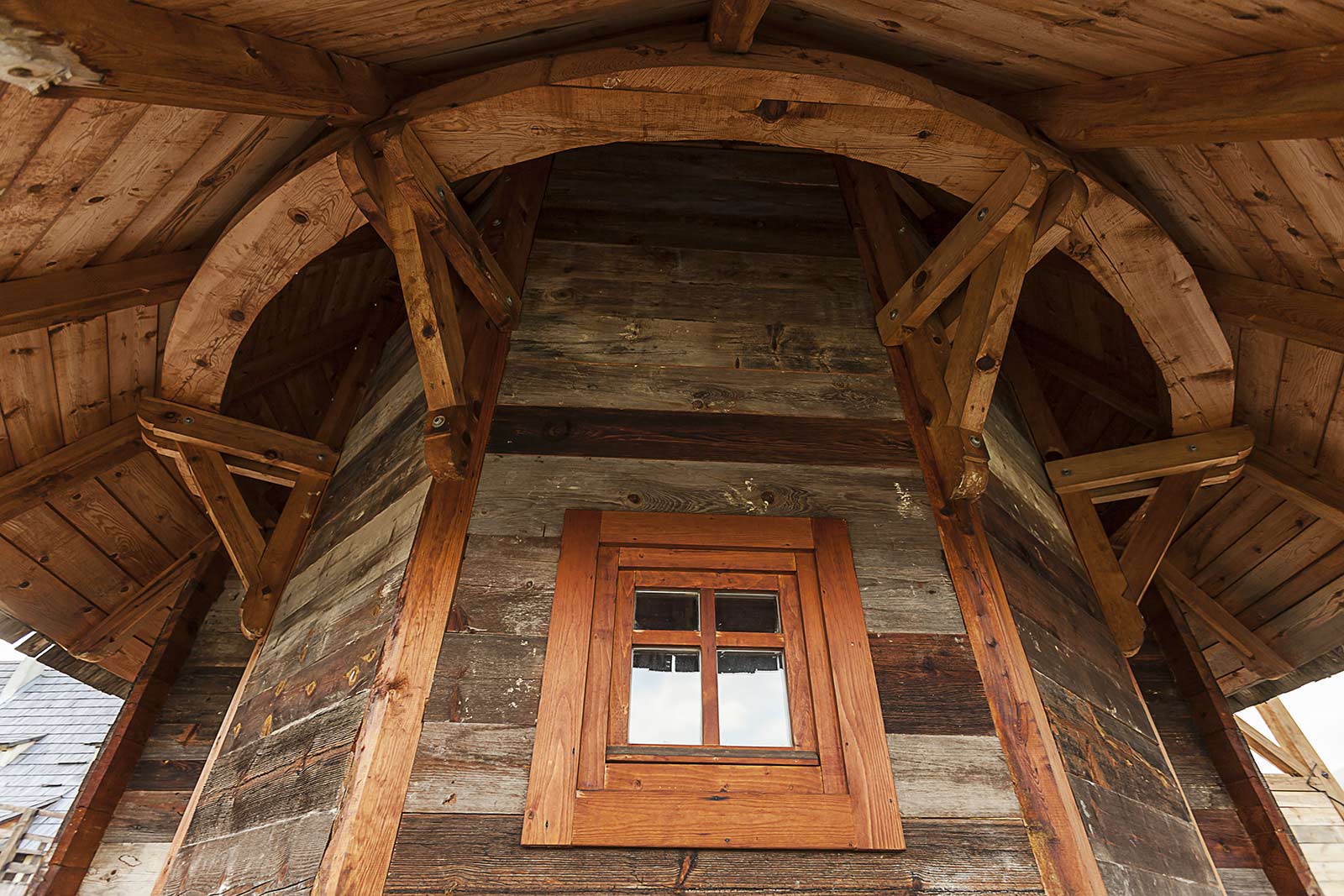 Custom Timber Frame Homes | Old Mill Builders Connecticut USA